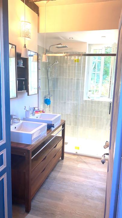 Salle de bain, douche à l'italienne