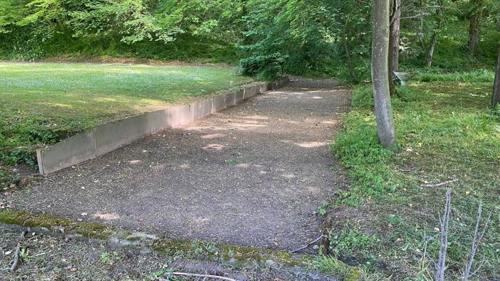 Le terrain de pétanque